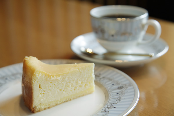 ベイクドチーズケーキ